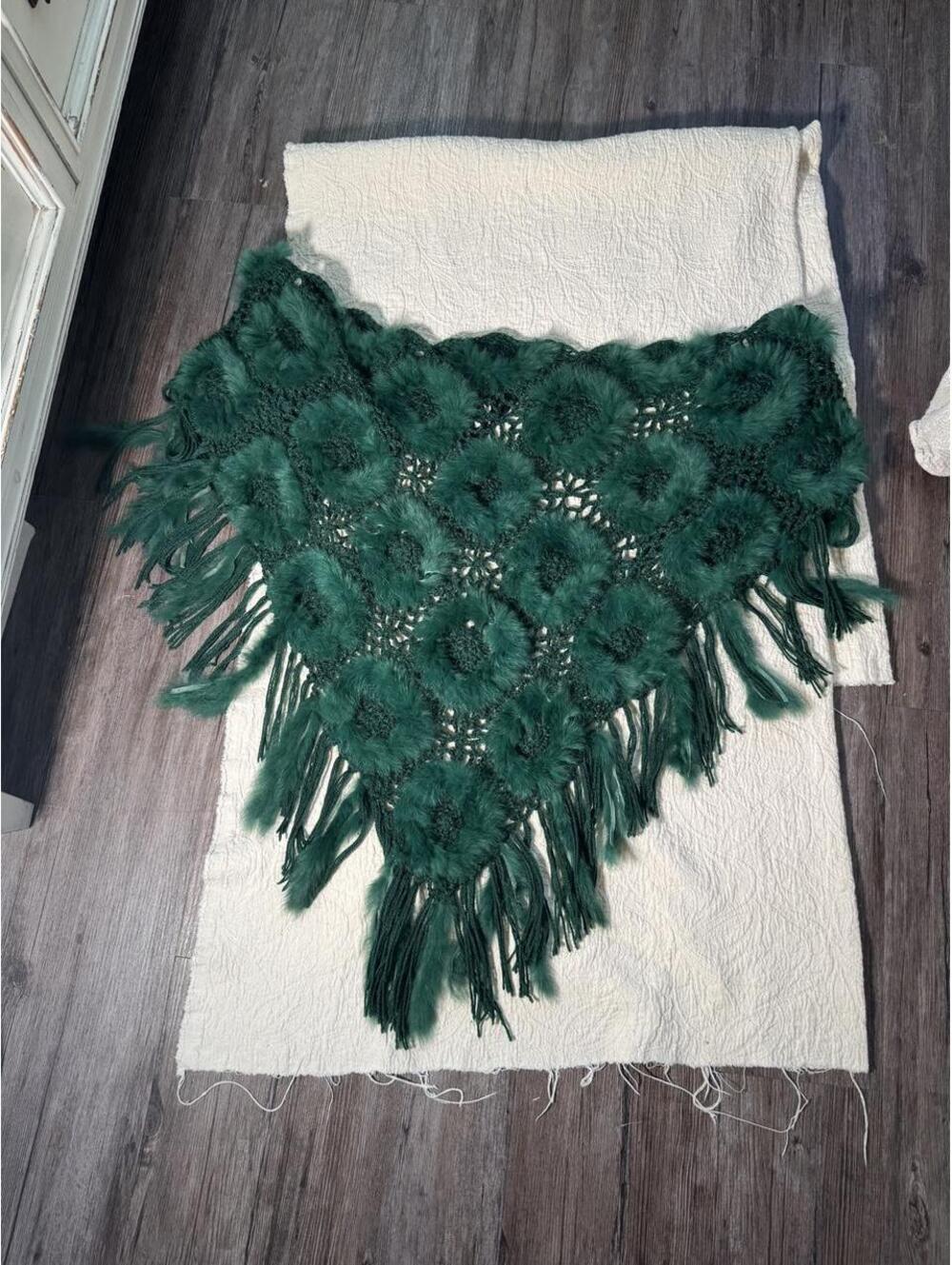 Green feather shawl with fringe and circular crochet design, genuine fur